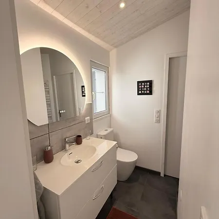 Maison De Charme First D'aromm - Plages, Centre Ville, Phare De Chassiron - Calme, Jardin Clos, Terrasse * Saint-Denis-dʼOléron