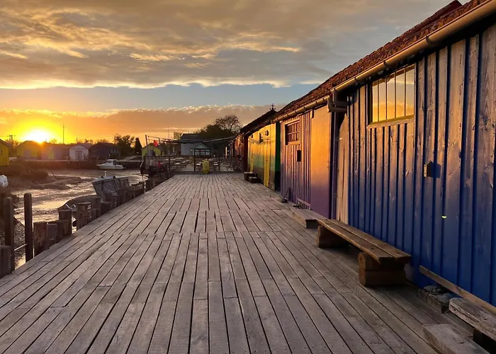 Maison De Charme First D'aromm - Plages, Centre Ville, Phare De Chassiron - Calme, Jardin Clos, Terrasse * Saint-Denis-d'Oleron