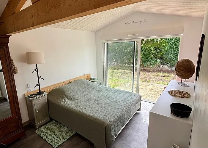 Maison De Charme First D'aromm - Plages, Centre Ville, Phare De Chassiron - Calme, Jardin Clos, Terrasse *