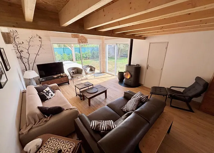 Maison De Charme First D'aromm - Plages, Centre Ville, Phare De Chassiron - Calme, Jardin Clos, Terrasse Holiday home Saint-Denis-d'Oleron